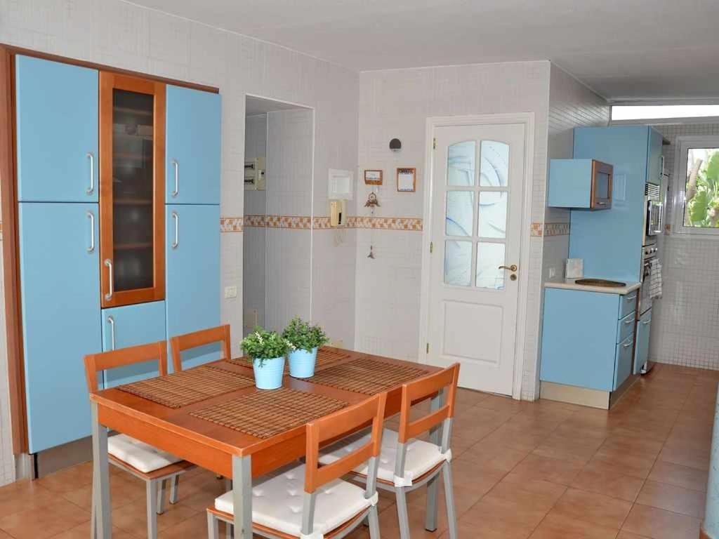 Vakantiehuis Nuria, Con Piscina Privada