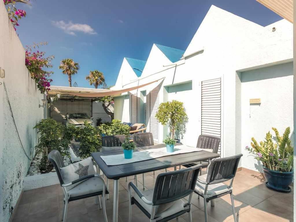 Nuria, Con Piscina Privada Vakantiehuis Playa del Inglés
